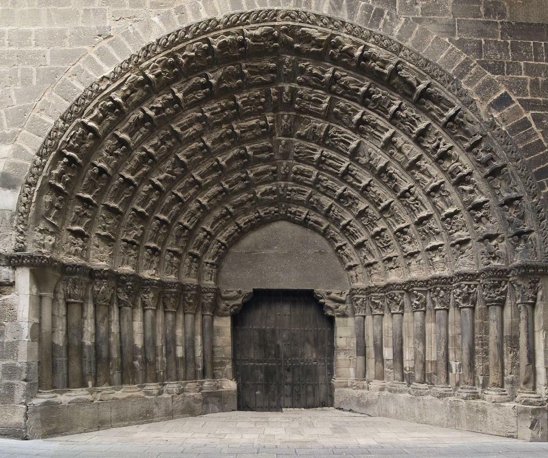 Atico El Muro توذيلا المظهر الخارجي الصورة